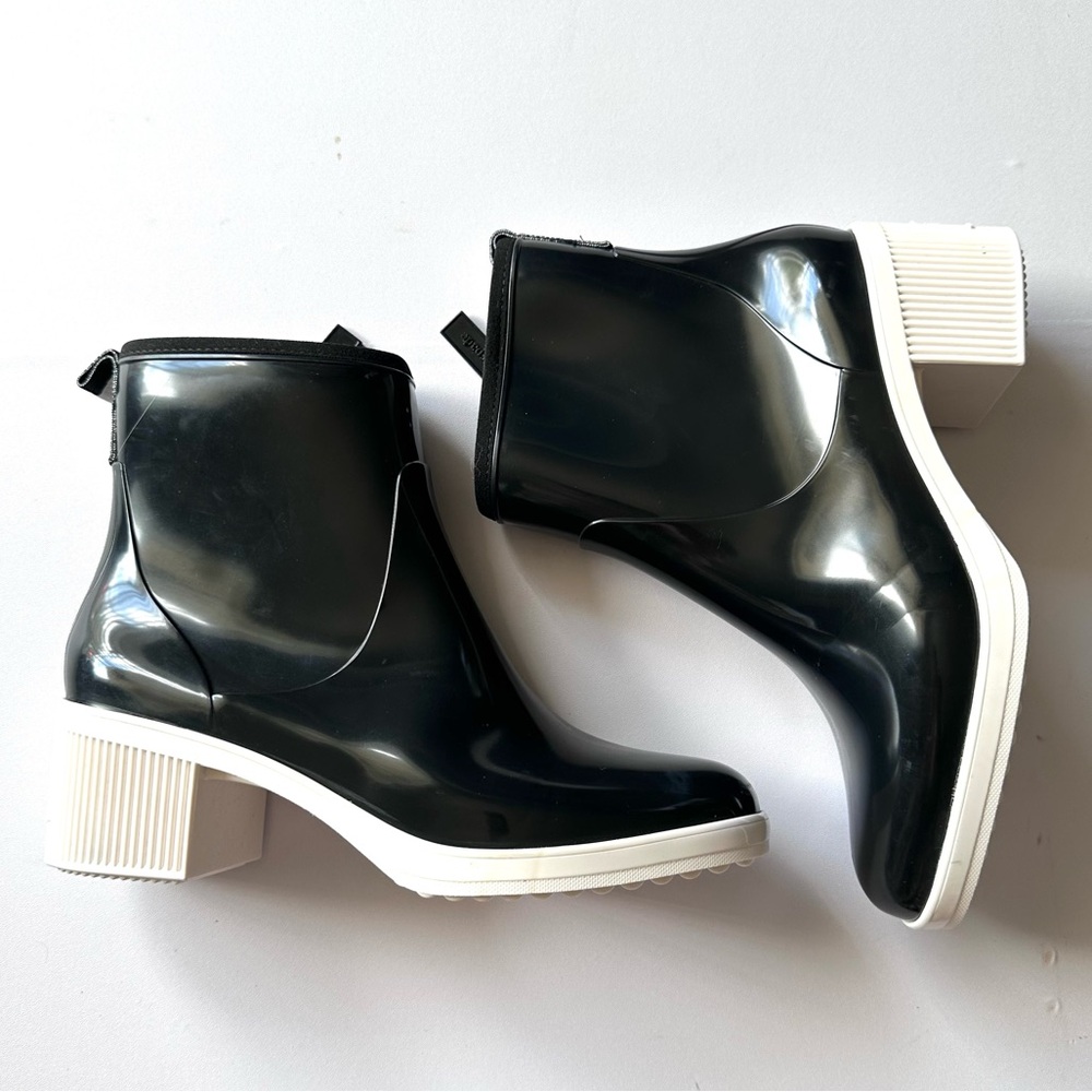 Kate Spade New York Puddle Rubber Black Parchment Rain Boot - Picture 5 of 15
